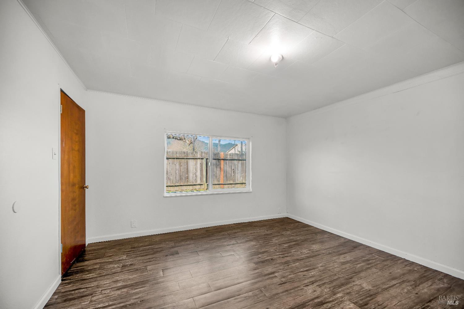 Detail Gallery Image 12 of 26 For 160 Thomas St, Ukiah,  CA 95482 - 3 Beds | 2 Baths