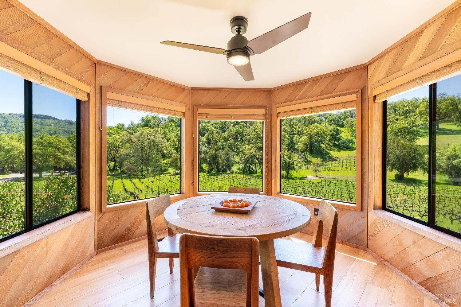 Detail Gallery Image 23 of 55 For 2200 Mcnab Ranch Rd, Ukiah,  CA 95482 - 4 Beds | 2/1 Baths