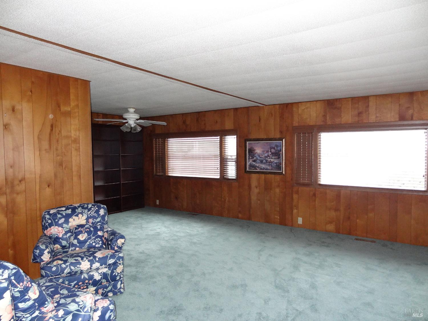 Detail Gallery Image 4 of 6 For 23 Tiffany Pl 23, Santa Rosa,  CA 95409 - 2 Beds | 2 Baths