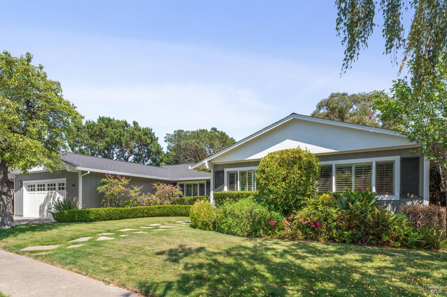 Front Image Thumbnail for BA326011063