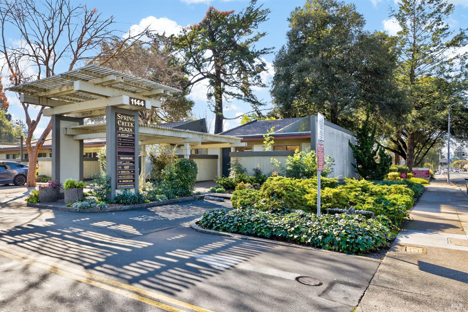 Front Image Thumbnail for BA326010658