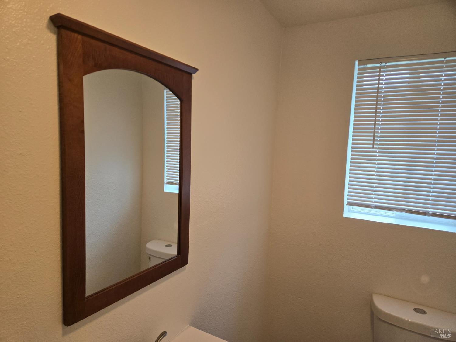 Detail Gallery Image 34 of 39 For 41 Sparkes Rd, Sebastopol,  CA 95472 - – Beds | – Baths