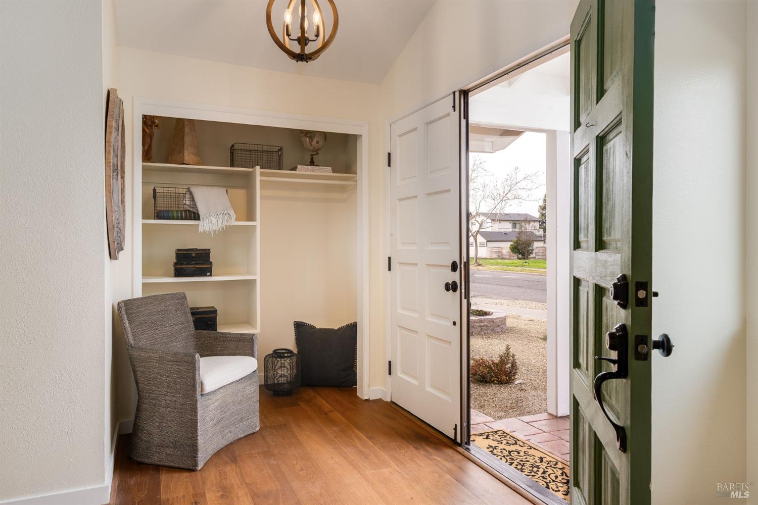 Detail Gallery Image 9 of 66 For 1225 El Centro Unkn, Napa,  CA 94558 - 3 Beds | 2 Baths