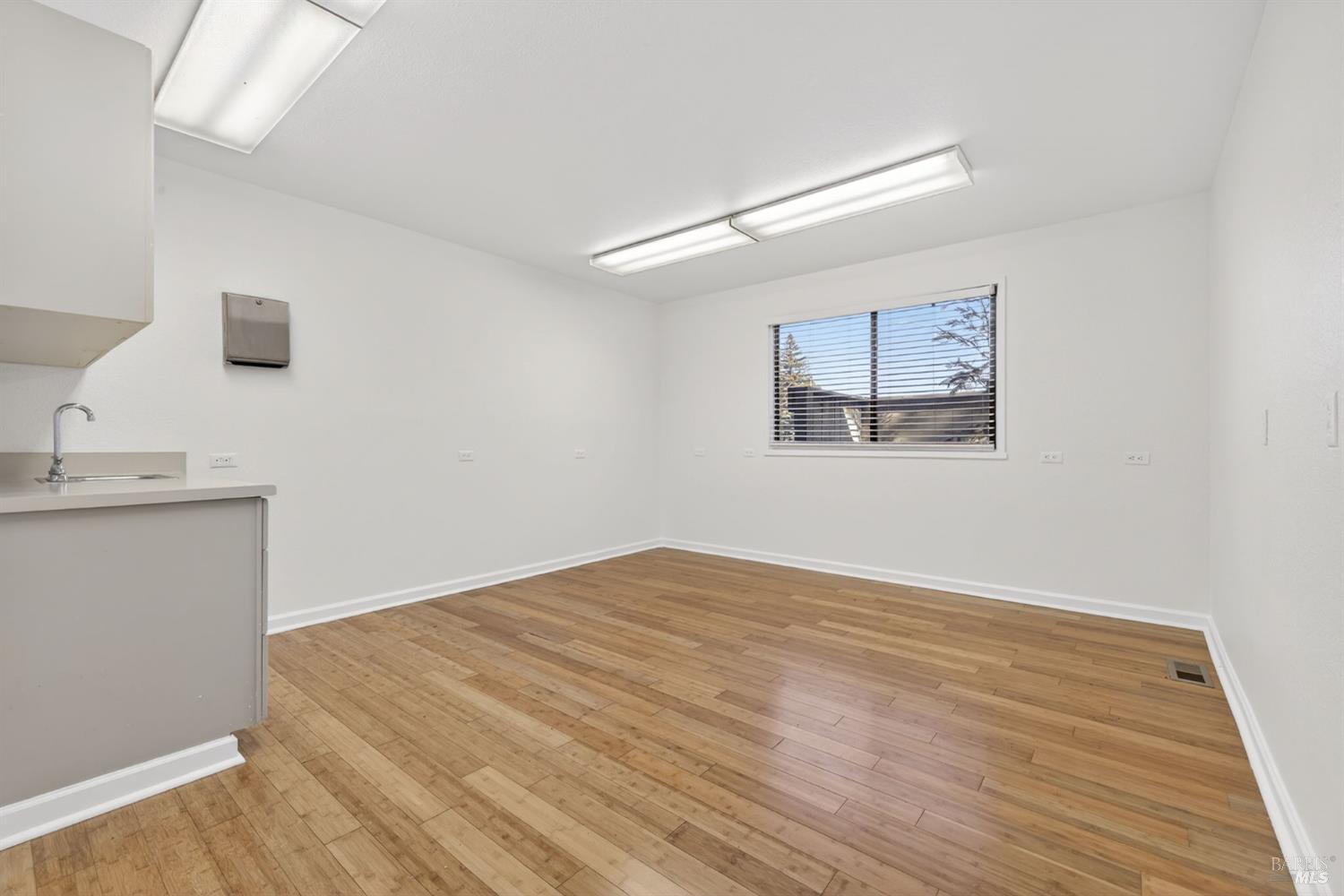 Detail Gallery Image 19 of 22 For 1144 Sonoma Ave #21,  Santa Rosa,  CA 95405 - – Beds | – Baths