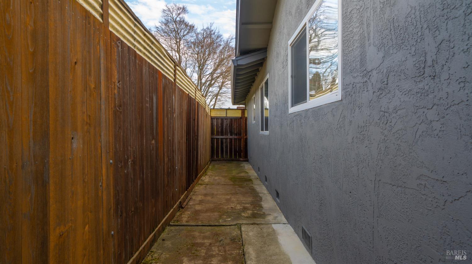 Detail Gallery Image 39 of 44 For 2731 Orchid St, Fairfield,  CA 94533 - 3 Beds | 2 Baths