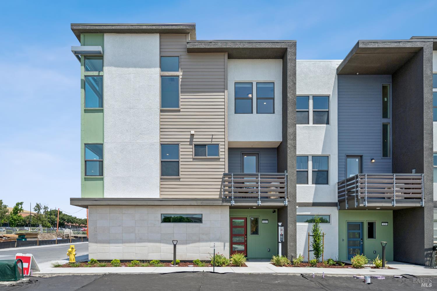 Front Image Thumbnail for BA326010900