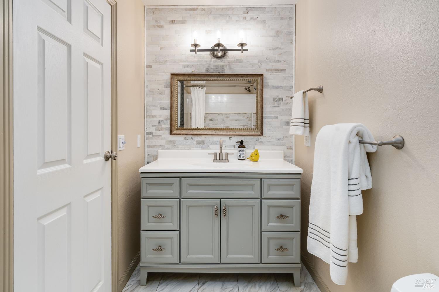 Detail Gallery Image 38 of 66 For 1225 El Centro Unkn, Napa,  CA 94558 - 3 Beds | 2 Baths