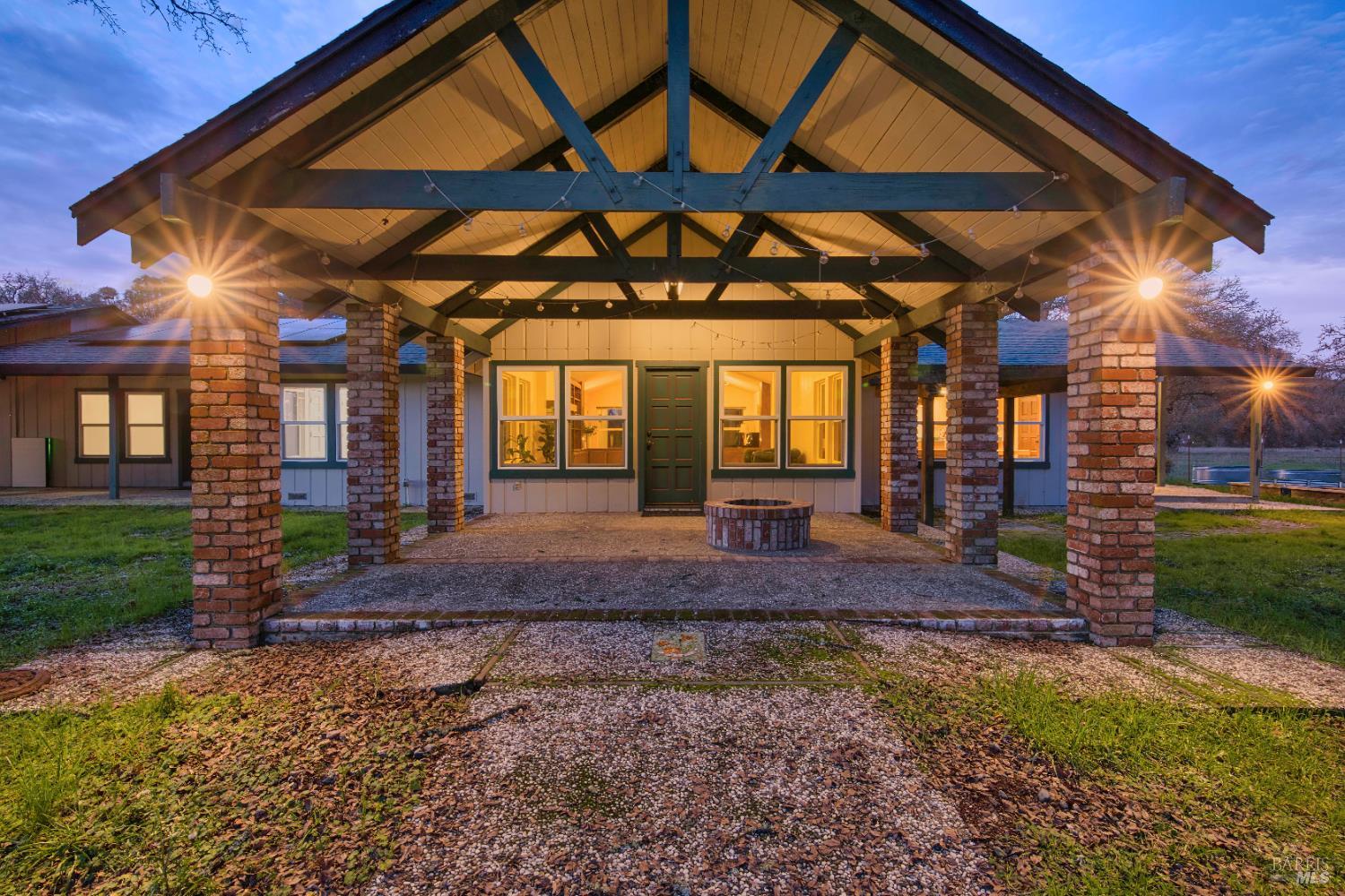 Detail Gallery Image 9 of 51 For 4962 Gaddy Ln, Kelseyville,  CA 95451 - 3 Beds | 2/1 Baths