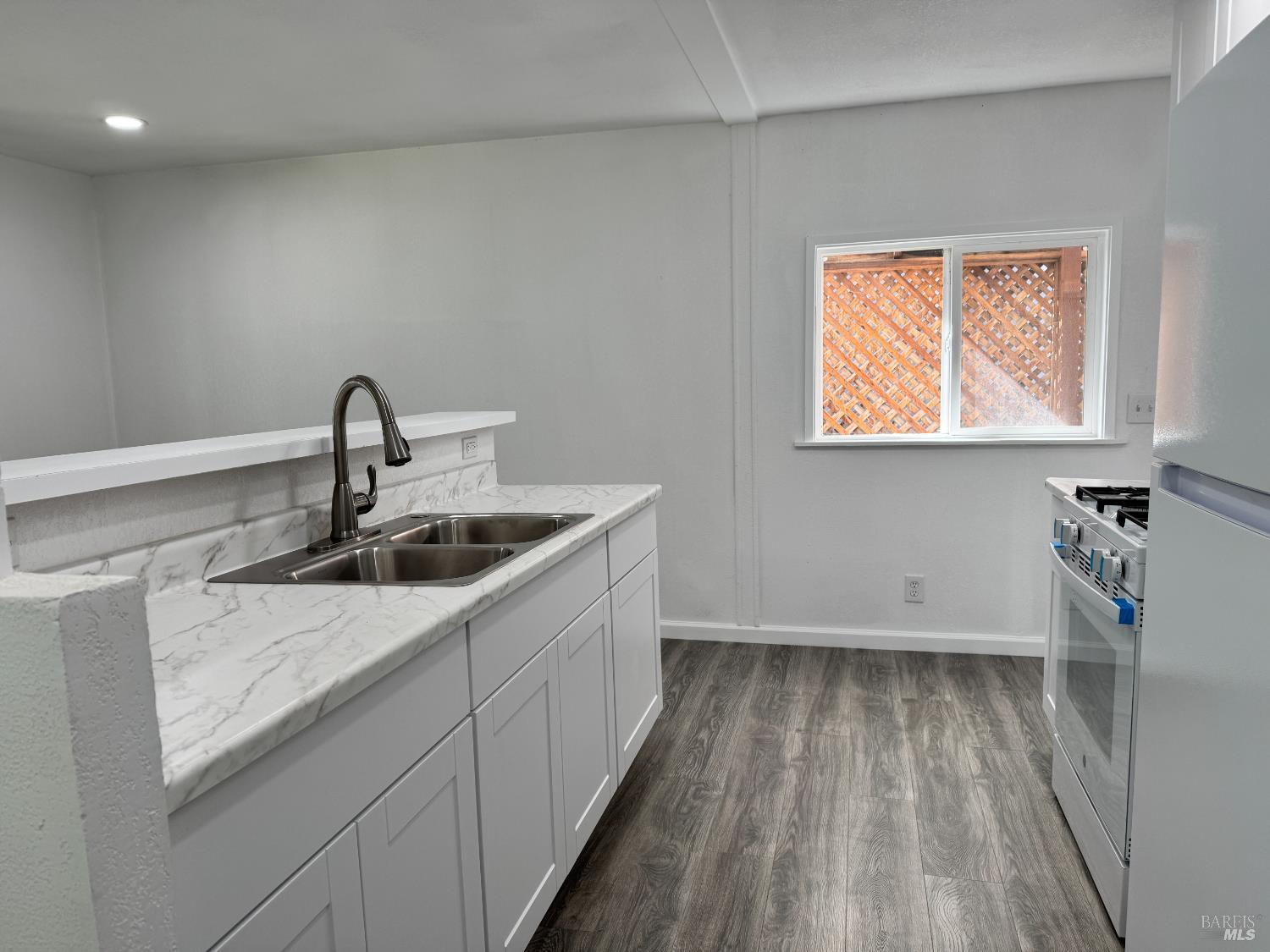 Detail Gallery Image 23 of 58 For 285 Lincoln Rd 317, Vallejo,  CA 94590 - 3 Beds | 2 Baths