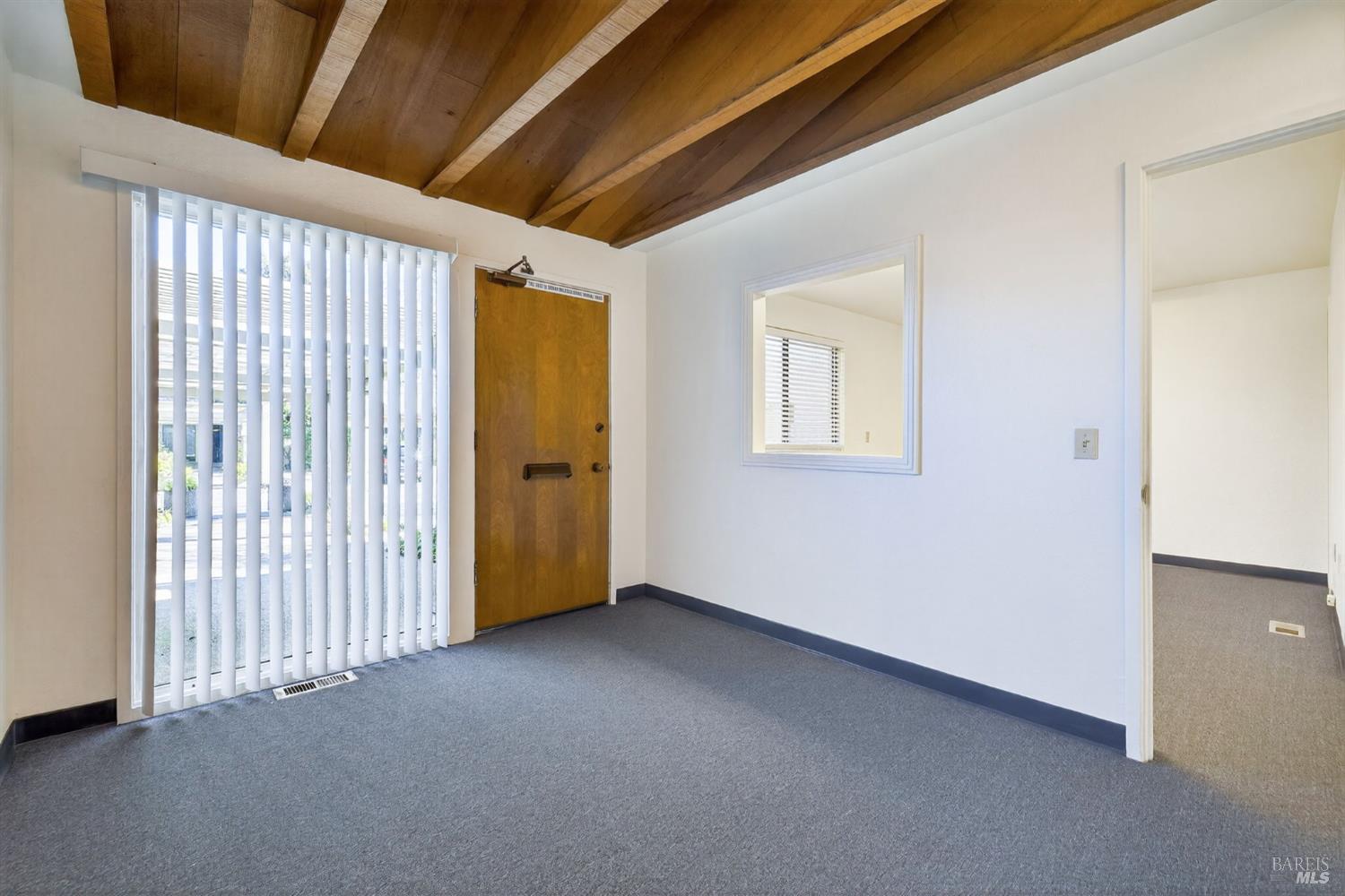 Detail Gallery Image 3 of 22 For 1144 Sonoma Ave #21,  Santa Rosa,  CA 95405 - – Beds | – Baths