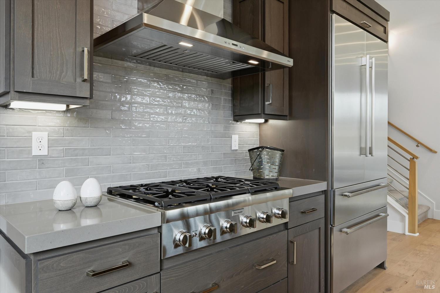 Detail Gallery Image 9 of 39 For 135 Waterstone Ct, Napa,  CA 94558 - 5 Beds | 4/1 Baths