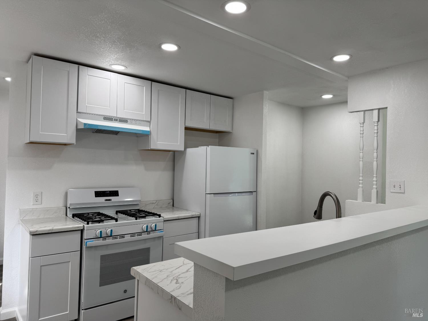 Detail Gallery Image 27 of 58 For 285 Lincoln Rd 317, Vallejo,  CA 94590 - 3 Beds | 2 Baths