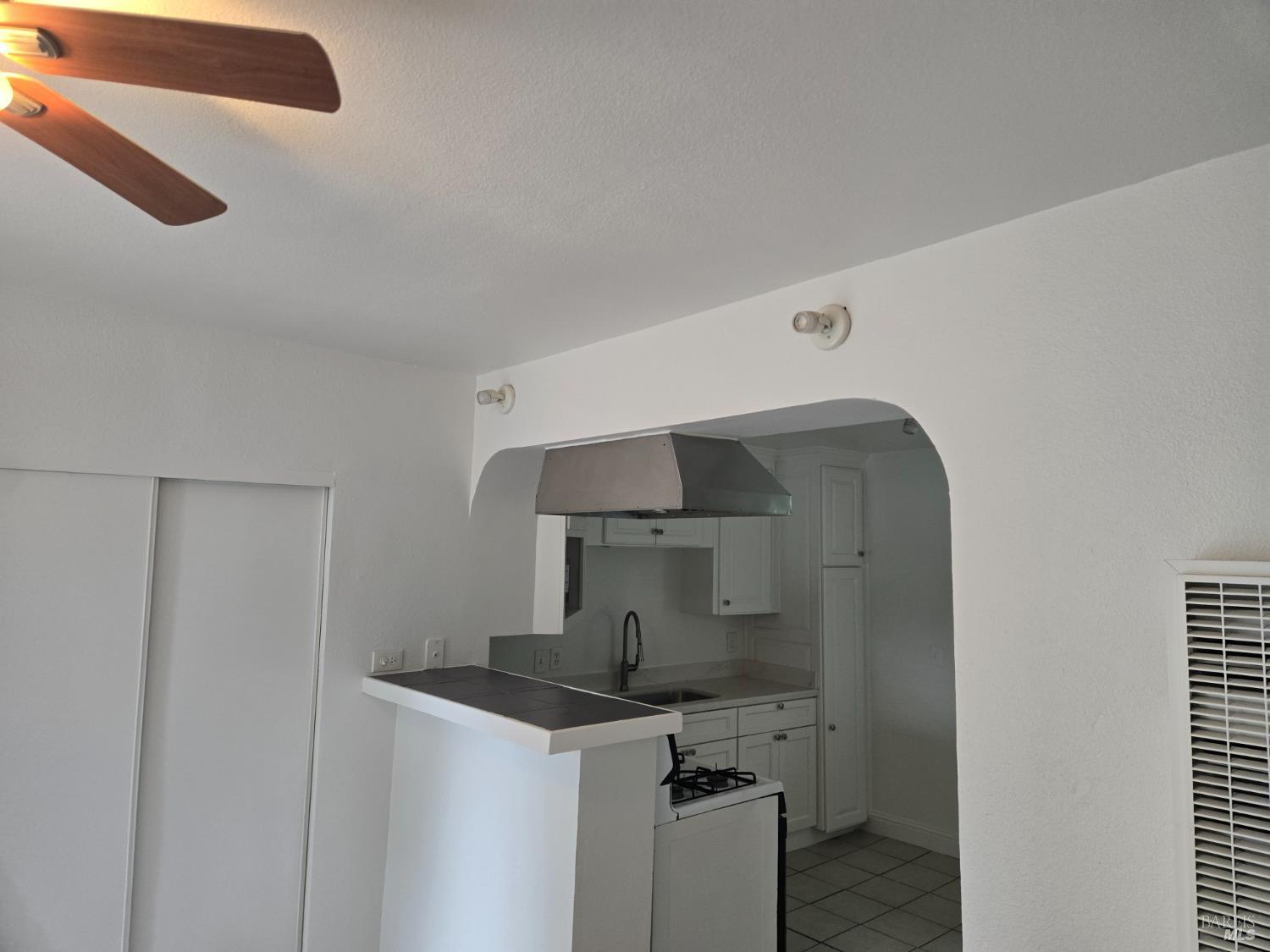 Detail Gallery Image 32 of 39 For 41 Sparkes Rd, Sebastopol,  CA 95472 - – Beds | – Baths