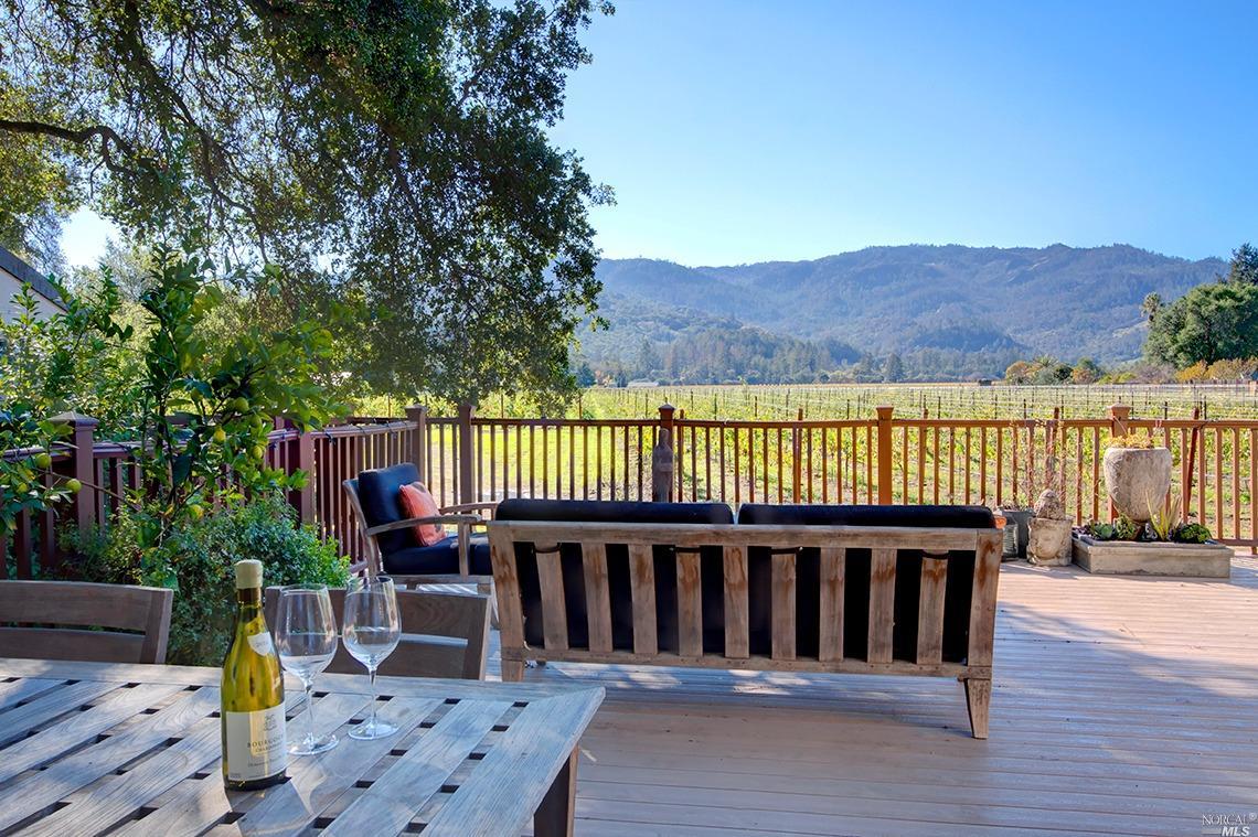 Detail Gallery Image 9 of 44 For 109 Dahlia St, Saint Helena,  CA 94574 - 3 Beds | 2/1 Baths