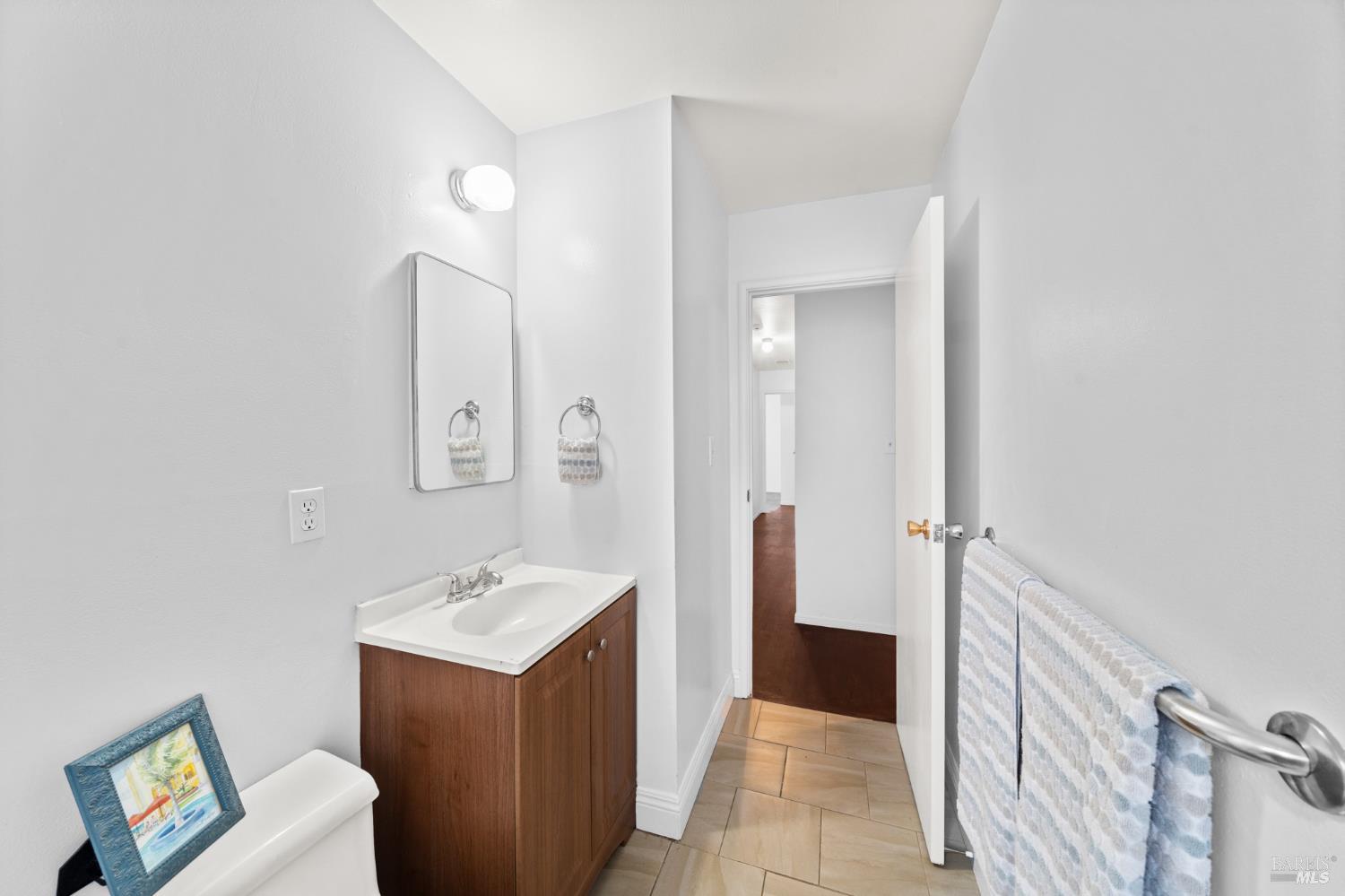 Detail Gallery Image 18 of 44 For 1949 New Jersey St, Fairfield,  CA 94533 - 3 Beds | 2 Baths