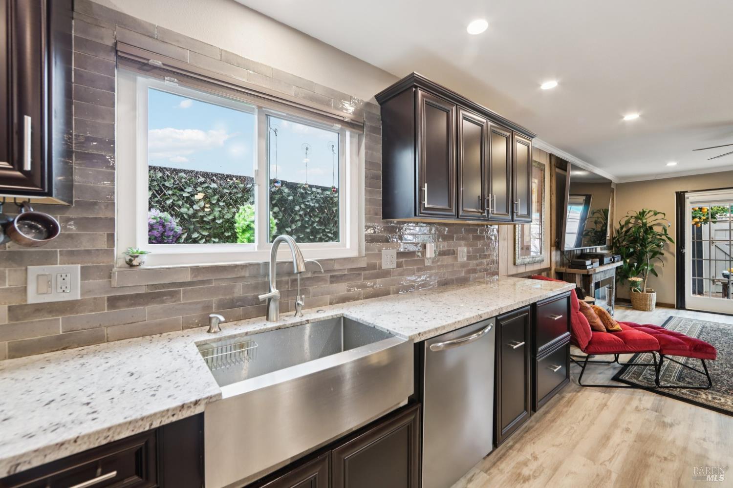 Detail Gallery Image 17 of 44 For 3273 Macfadden St, Napa,  CA 94558 - 3 Beds | 3 Baths