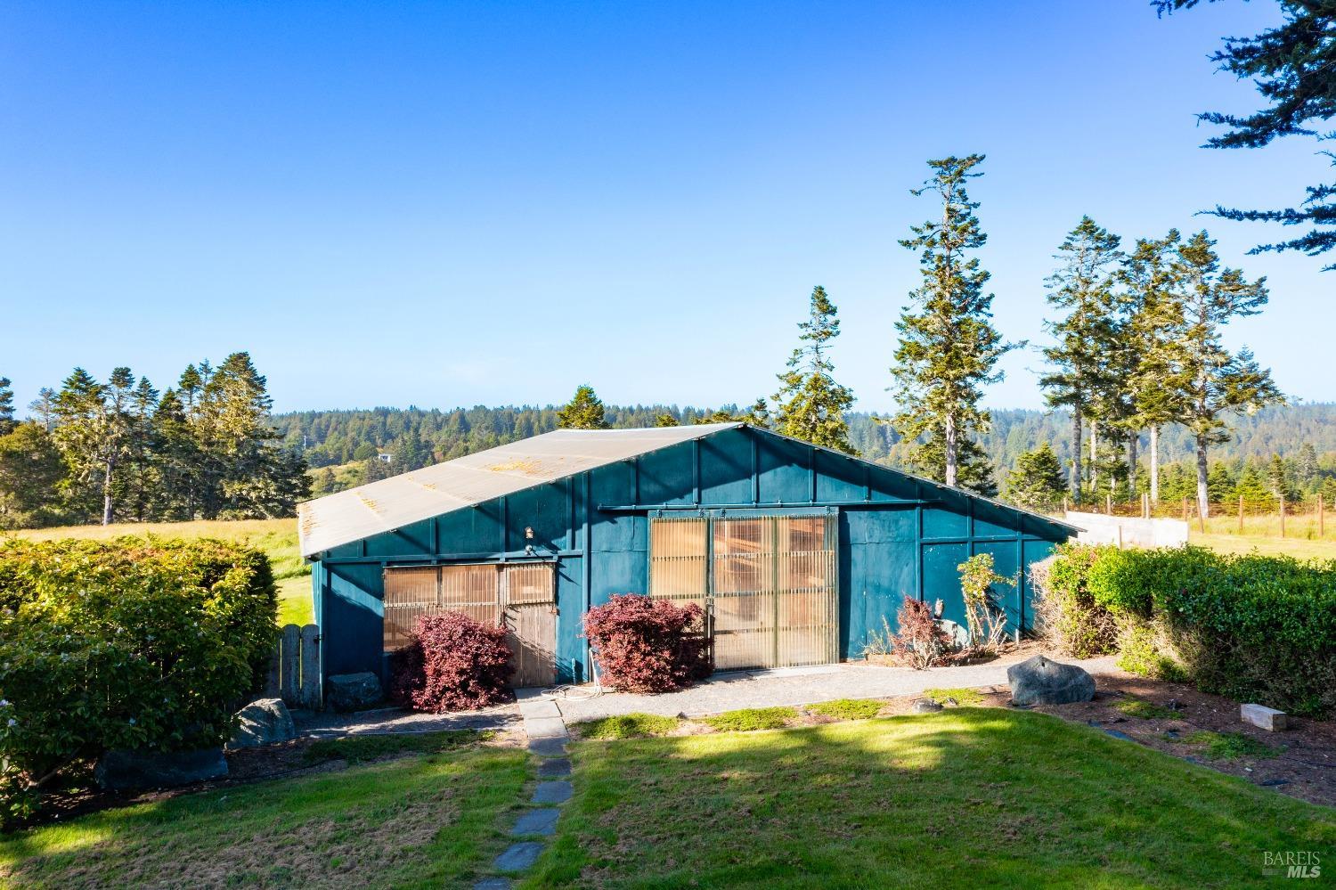 Detail Gallery Image 28 of 44 For 32550 Navarro Ridge Rd, Albion,  CA 95410 - – Beds | – Baths