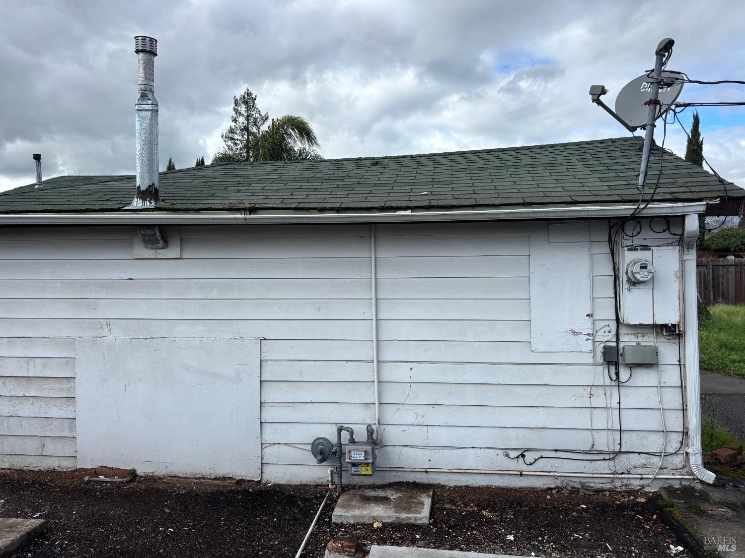 Detail Gallery Image 15 of 15 For 1427 Russell Ave, Santa Rosa,  CA 95403 - 2 Beds | 2 Baths