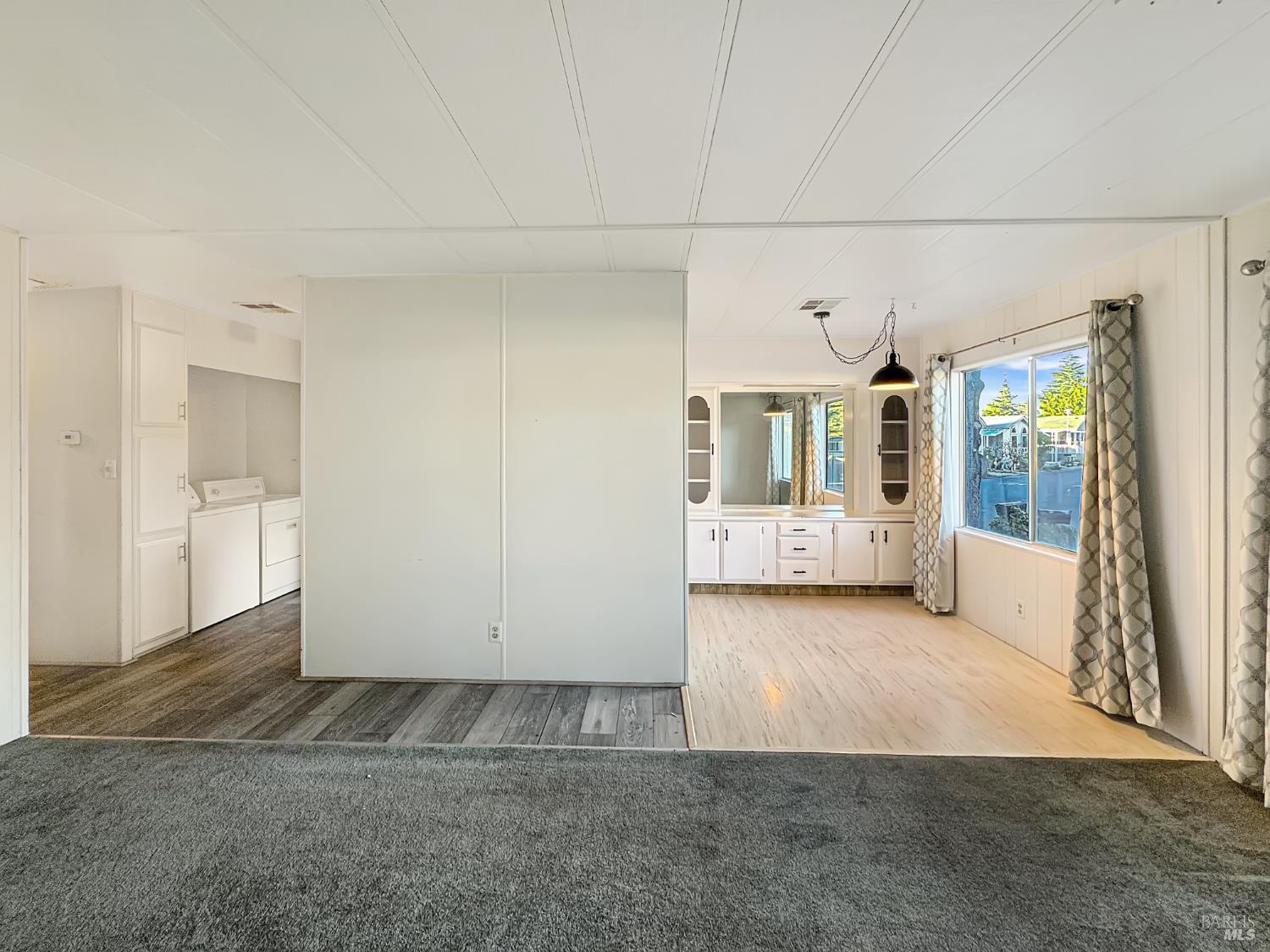 Detail Gallery Image 3 of 10 For 700 E Gobbi St 73, Ukiah,  CA 95482 - 2 Beds | 1 Baths