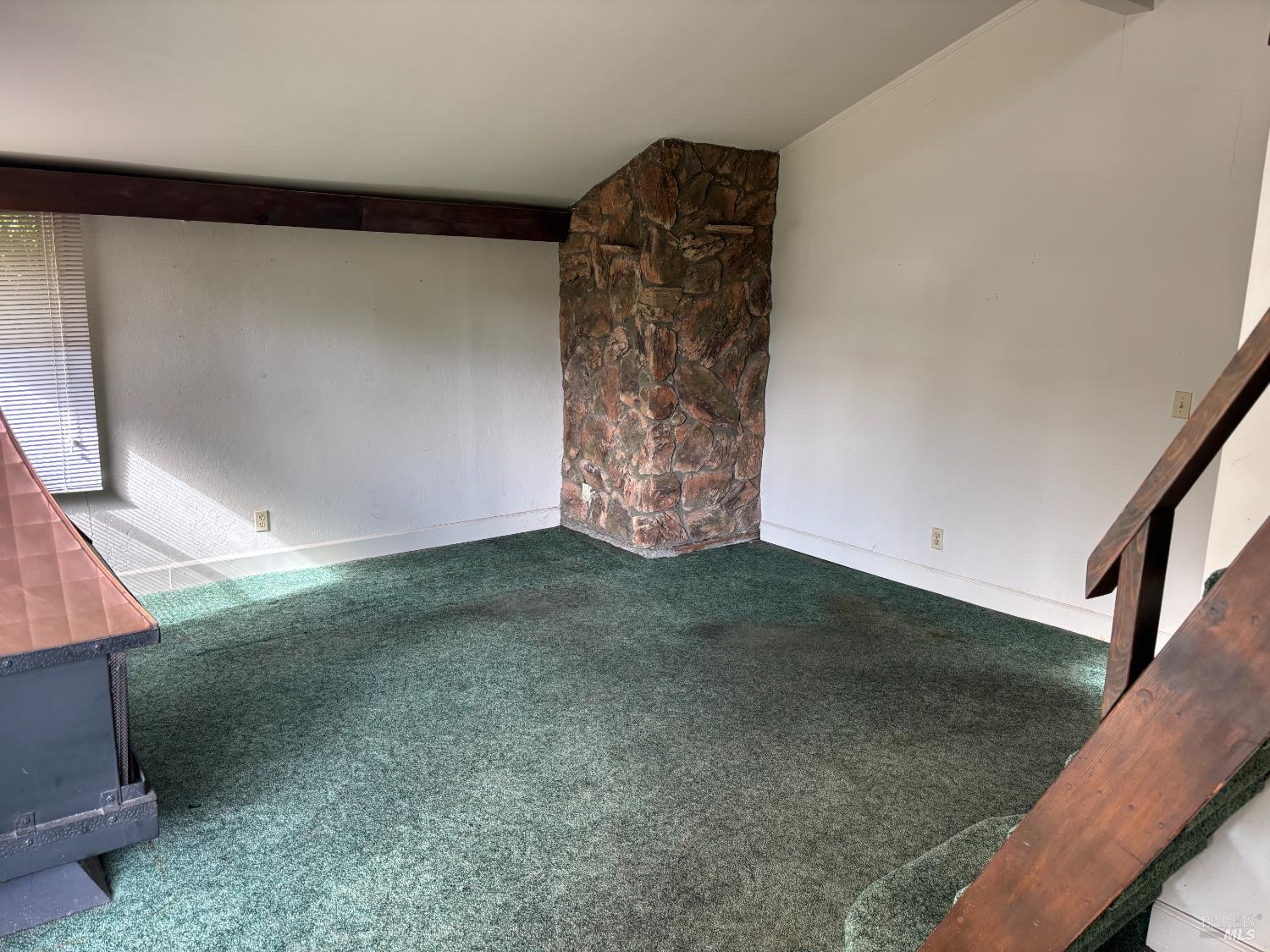 Detail Gallery Image 6 of 15 For 1427 Russell Ave, Santa Rosa,  CA 95403 - 2 Beds | 2 Baths