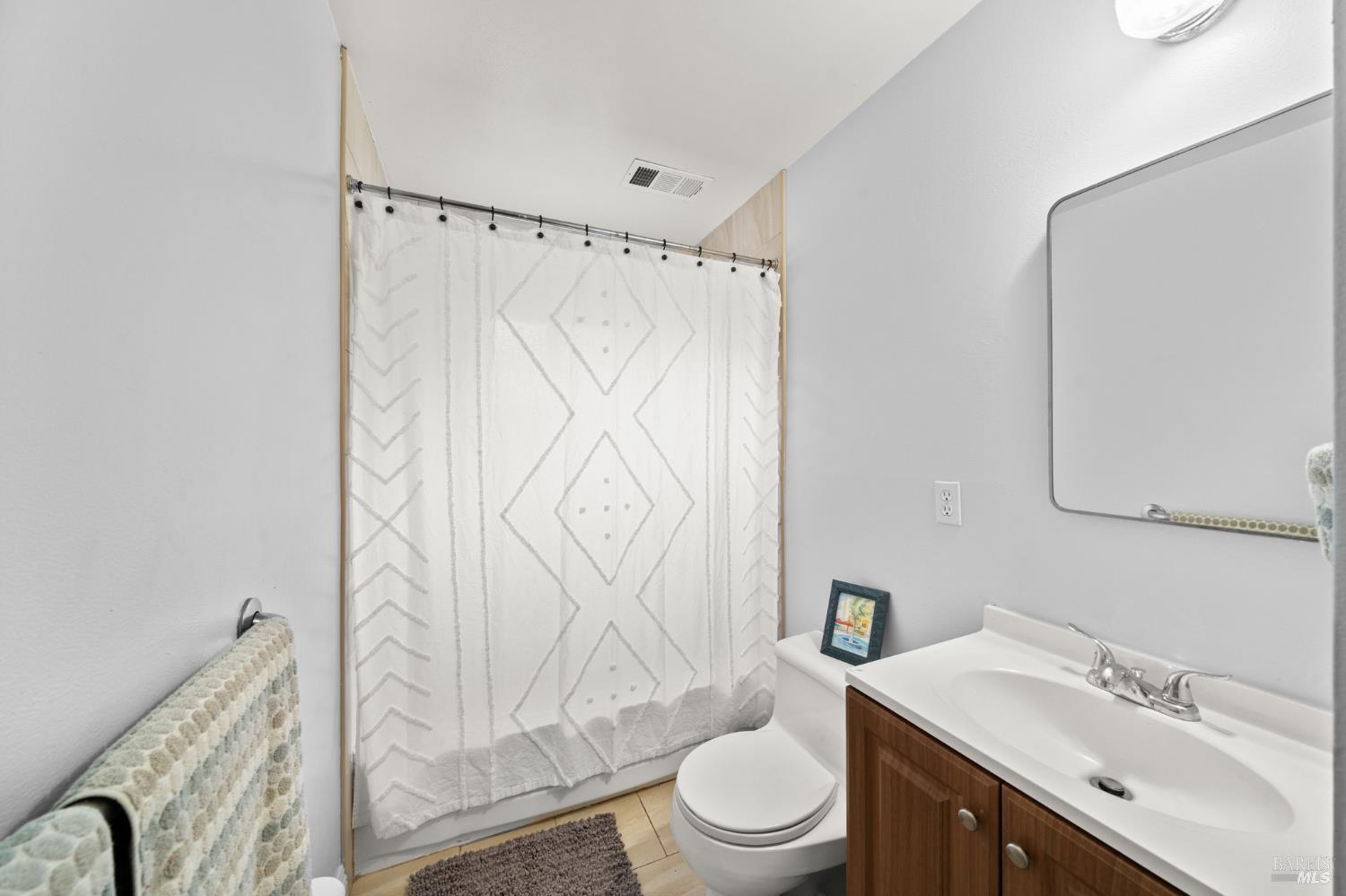 Detail Gallery Image 17 of 44 For 1949 New Jersey St, Fairfield,  CA 94533 - 3 Beds | 2 Baths