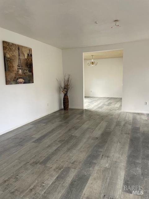 Detail Gallery Image 6 of 11 For 27 Woodgreen St, Santa Rosa,  CA 95409 - 1 Beds | 1 Baths