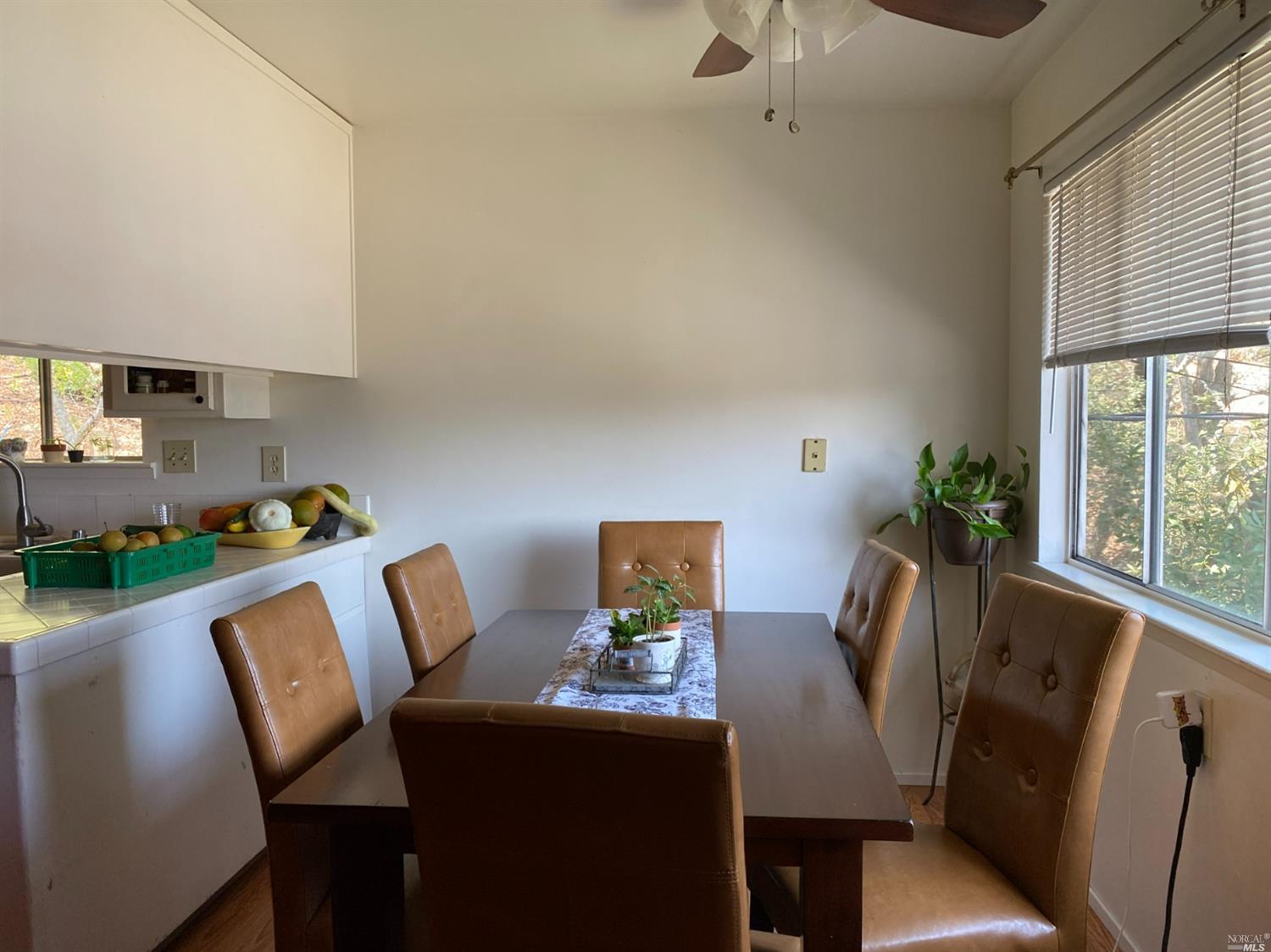 Detail Gallery Image 26 of 47 For 45 Griggs Ln, Napa,  CA 94558 - – Beds | – Baths