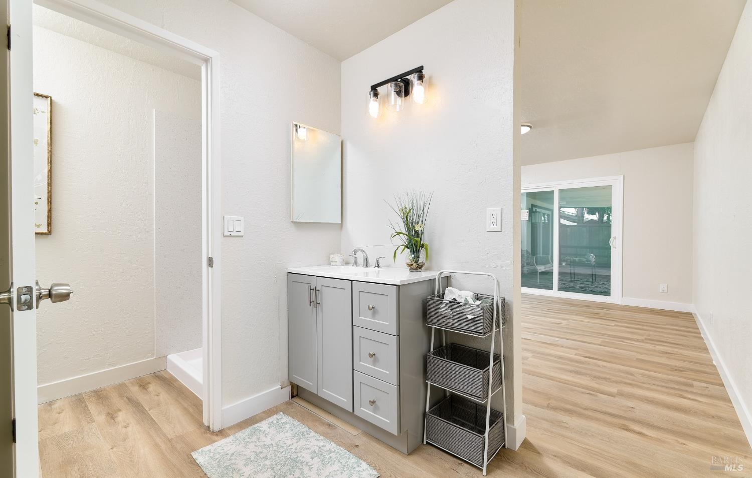 Detail Gallery Image 18 of 28 For 2117 Lopez Dr, Antioch,  CA 94509 - 4 Beds | 2 Baths