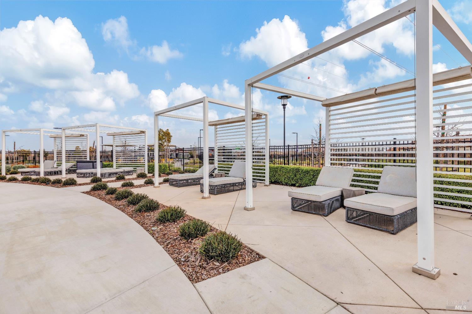 Detail Gallery Image 55 of 60 For 315 White Owl St, Dixon,  CA 95620 - 2 Beds | 2 Baths