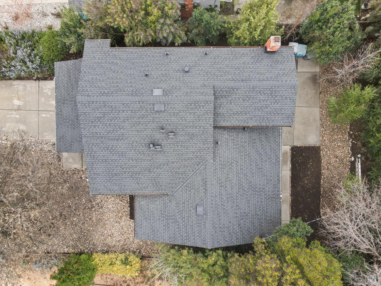 Detail Gallery Image 23 of 23 For 450 Nut Tree Rd, Vacaville,  CA 95687 - 4 Beds | 3 Baths