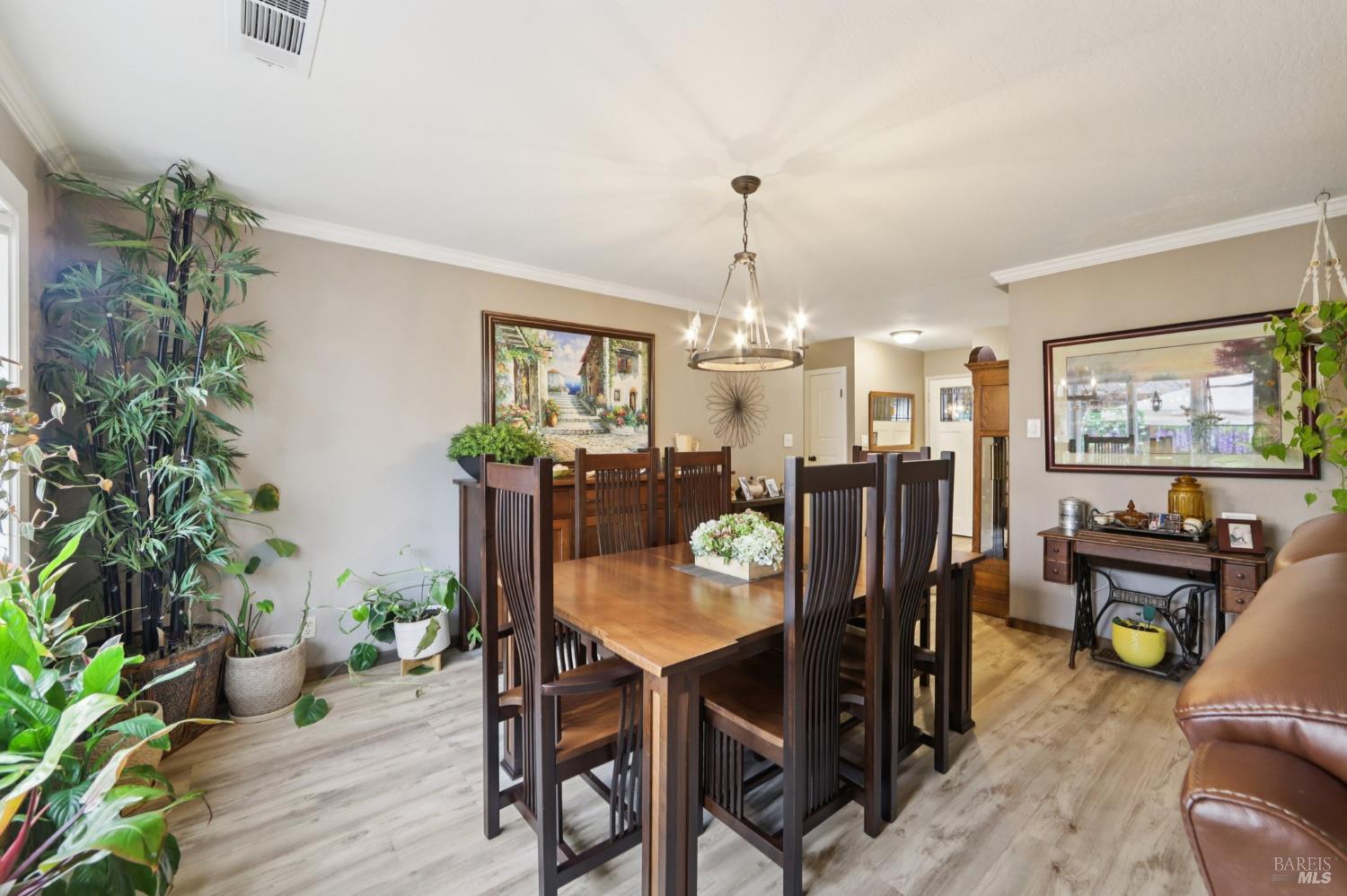 Detail Gallery Image 10 of 44 For 3273 Macfadden St, Napa,  CA 94558 - 3 Beds | 3 Baths