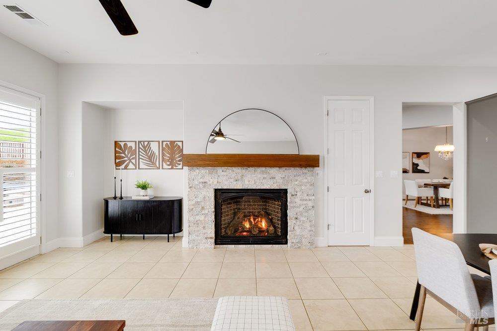 Detail Gallery Image 19 of 48 For 379 Mcallister Dr, Benicia,  CA 94510 - 4 Beds | 3 Baths