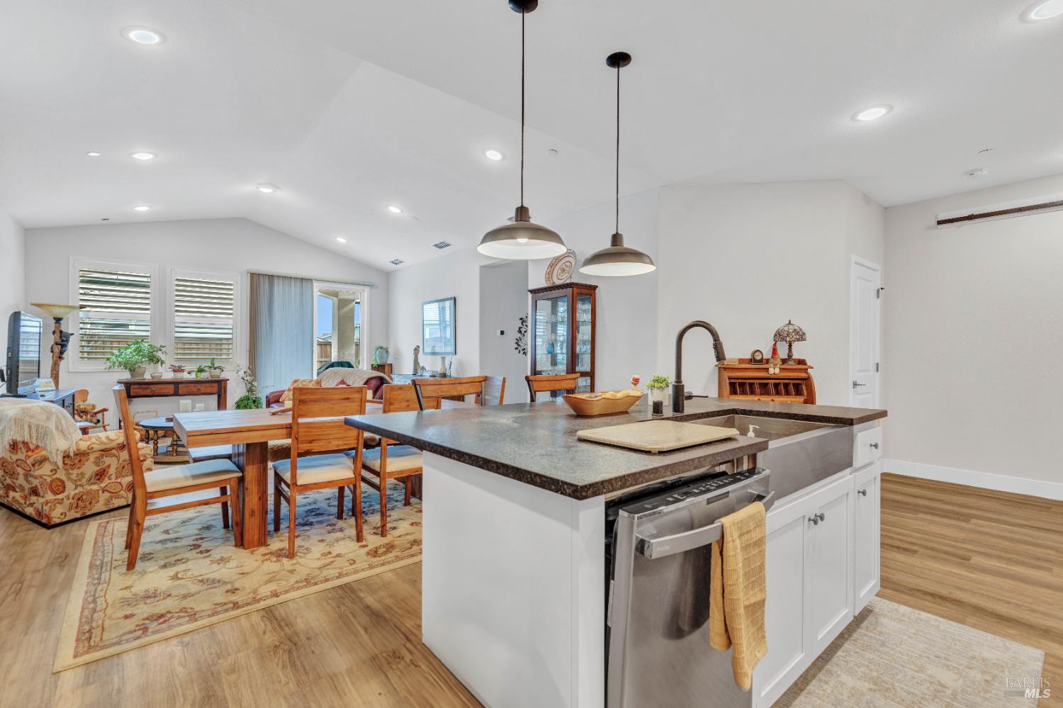 Detail Gallery Image 7 of 60 For 315 White Owl St, Dixon,  CA 95620 - 2 Beds | 2 Baths