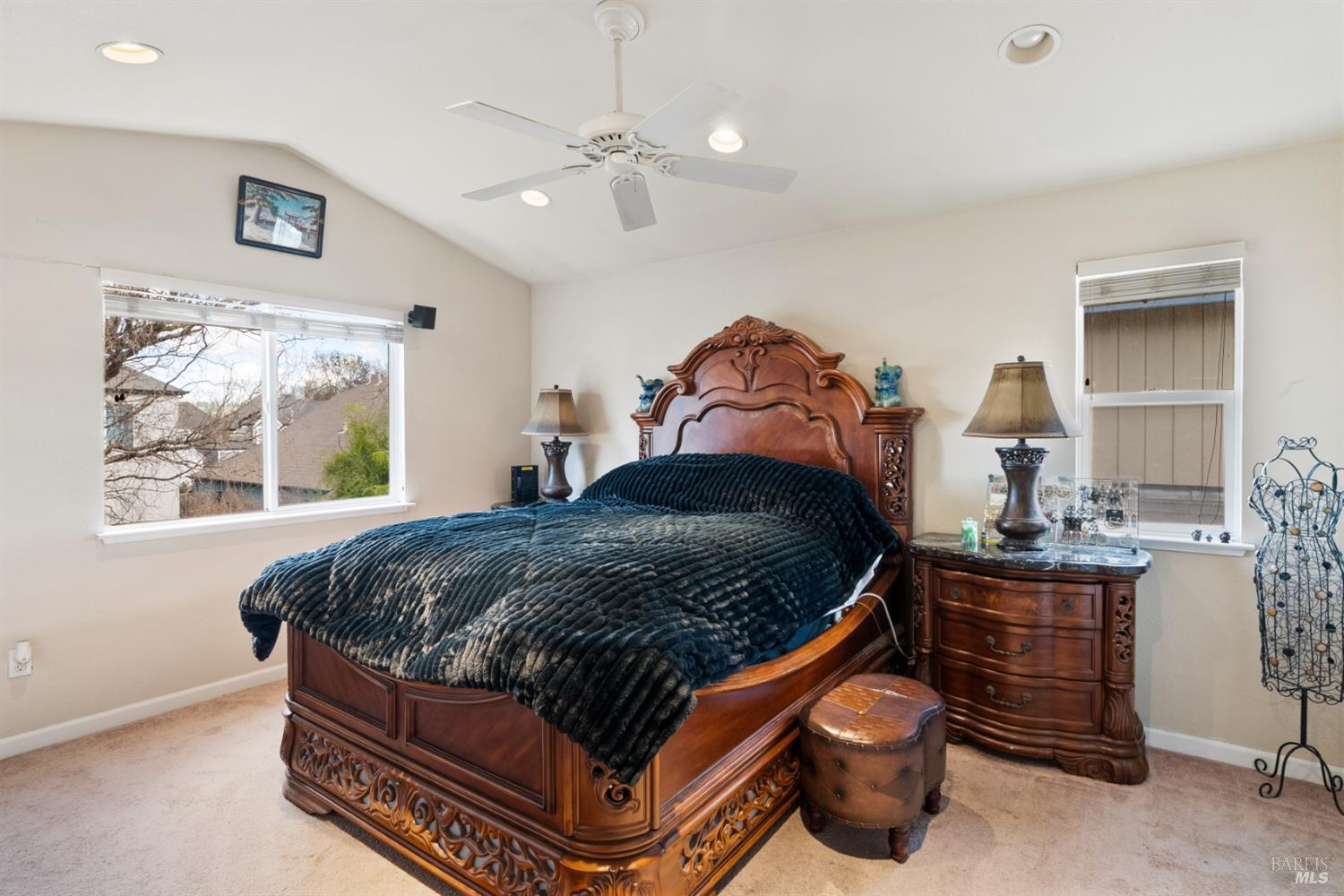 Detail Gallery Image 12 of 23 For 2358 Wicket Ave, Santa Rosa,  CA 95403 - 3 Beds | 2/1 Baths