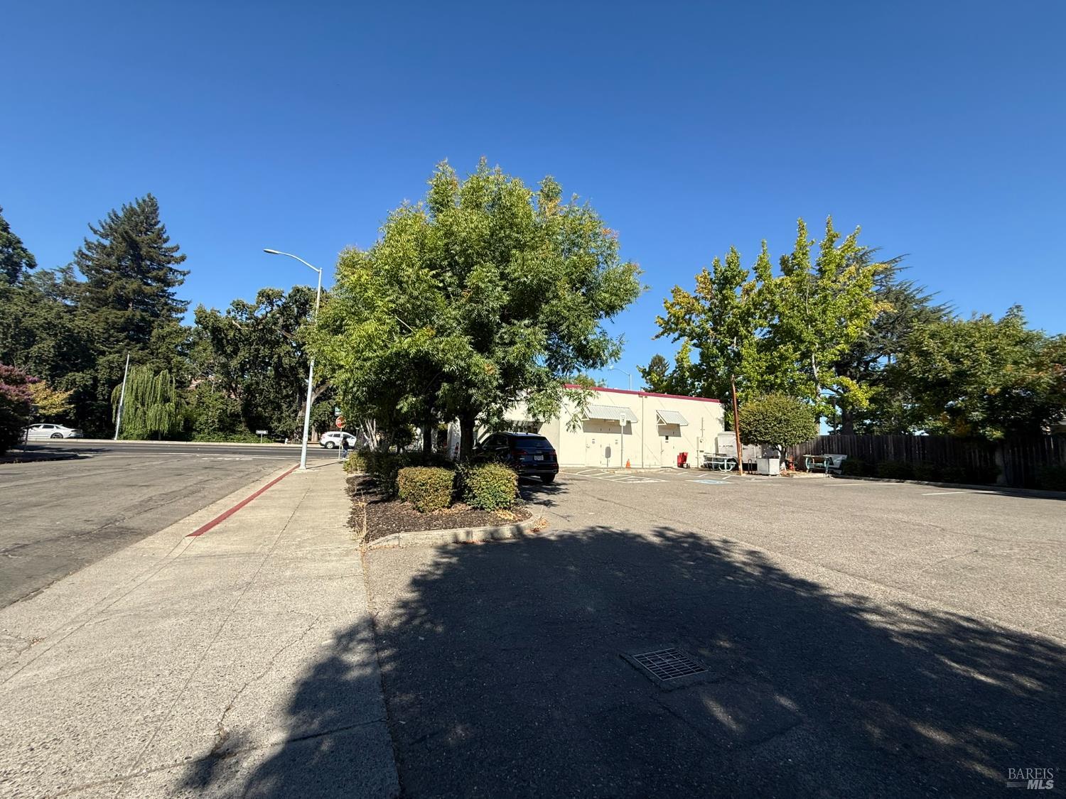 Detail Gallery Image 7 of 11 For 1800 Mendocino Ave, Santa Rosa,  CA 95401 - – Beds | – Baths