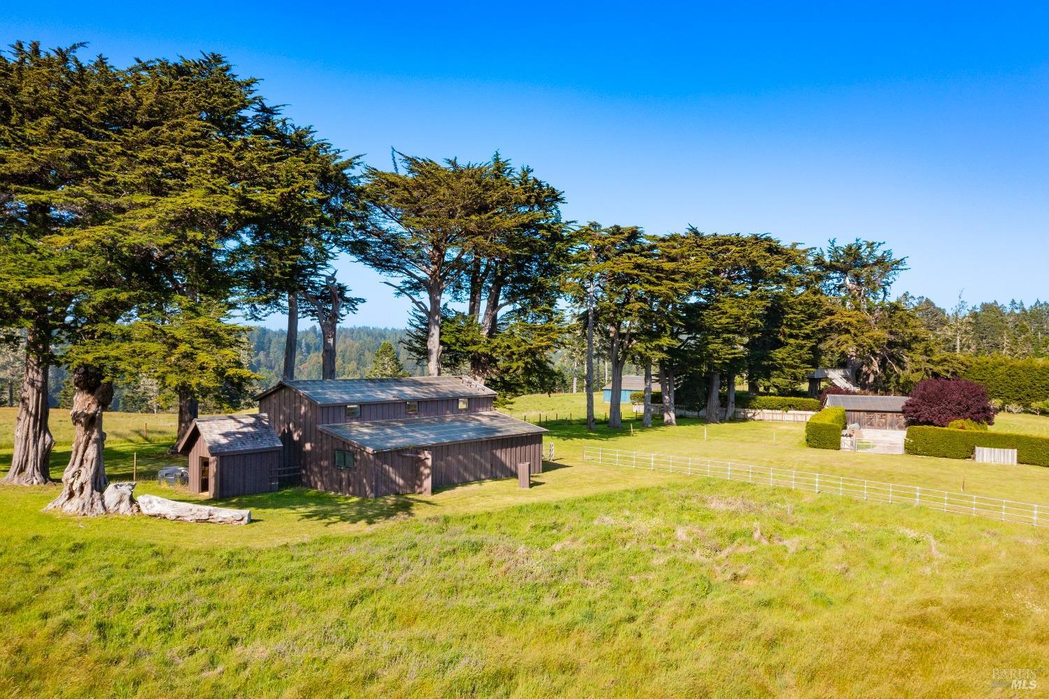 Detail Gallery Image 37 of 44 For 32550 Navarro Ridge Rd, Albion,  CA 95410 - – Beds | – Baths