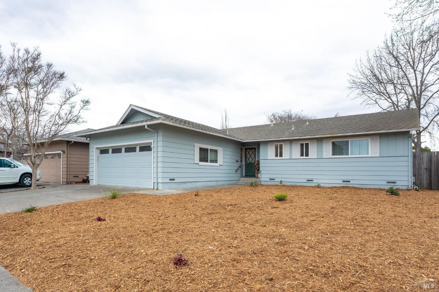 Detail Gallery Image 14 of 53 For 4360 Princeton Way, Santa Rosa,  CA 95405 - 4 Beds | 2 Baths