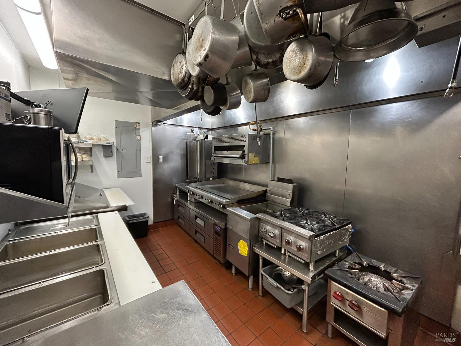 Detail Gallery Image 10 of 11 For 1800 Mendocino Ave, Santa Rosa,  CA 95401 - – Beds | – Baths