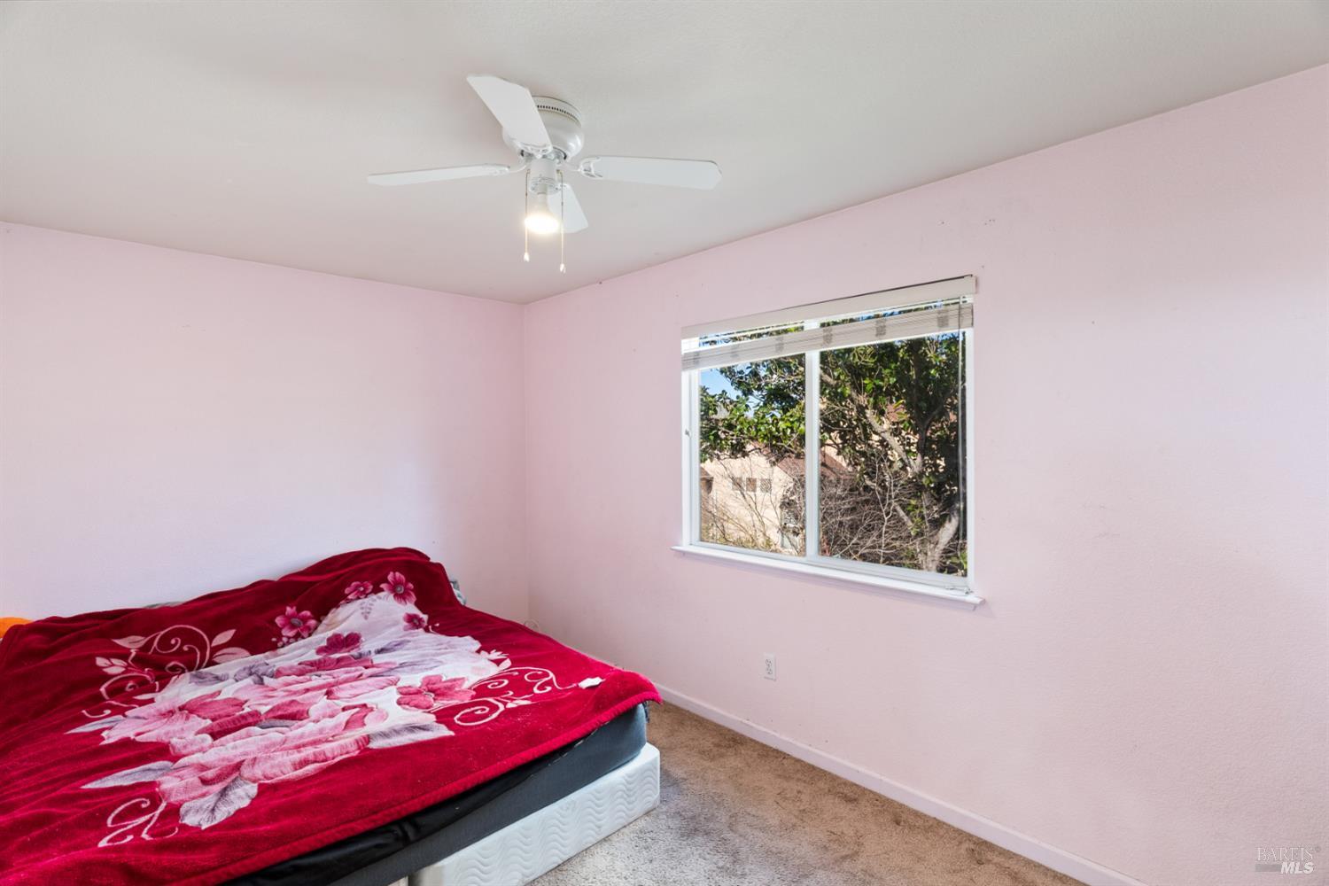 Detail Gallery Image 16 of 23 For 2358 Wicket Ave, Santa Rosa,  CA 95403 - 3 Beds | 2/1 Baths