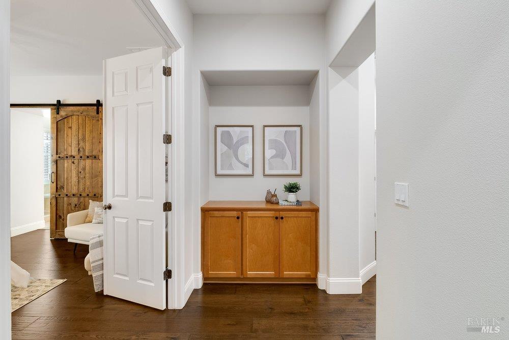 Detail Gallery Image 20 of 48 For 379 Mcallister Dr, Benicia,  CA 94510 - 4 Beds | 3 Baths