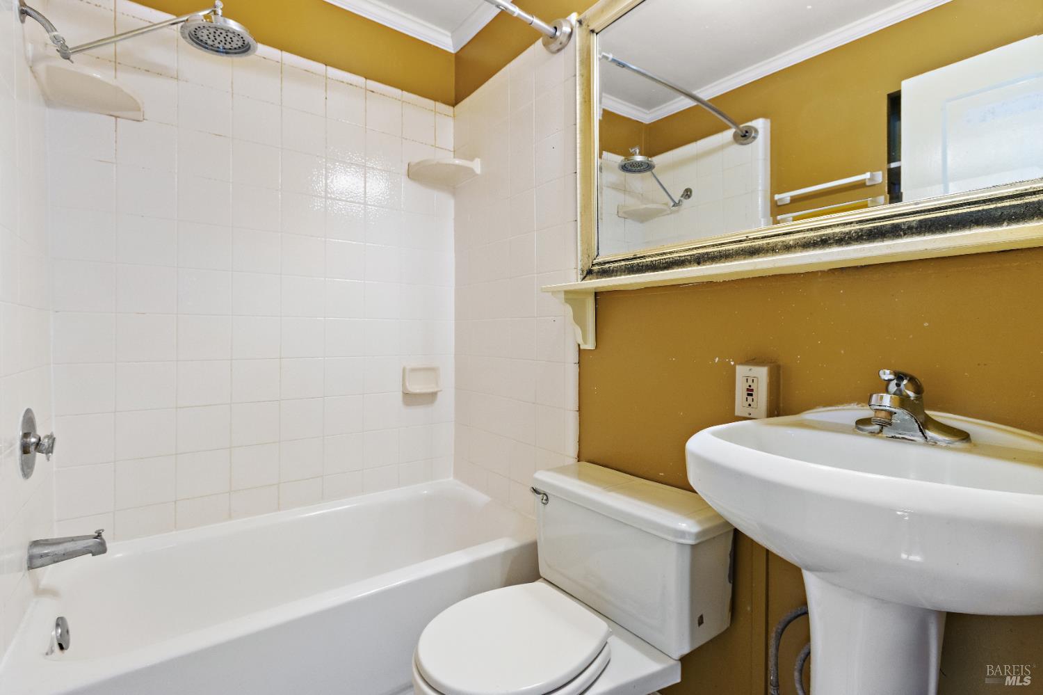 Detail Gallery Image 17 of 23 For 1322 Sutter St, Vallejo,  CA 94590 - 2 Beds | 1 Baths