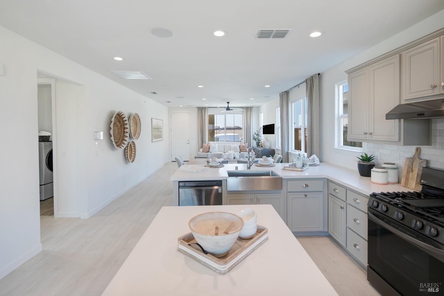 Detail Gallery Image 16 of 41 For 2395 Reunion Ln, Rio Vista,  CA 94571 - 2 Beds | 2 Baths