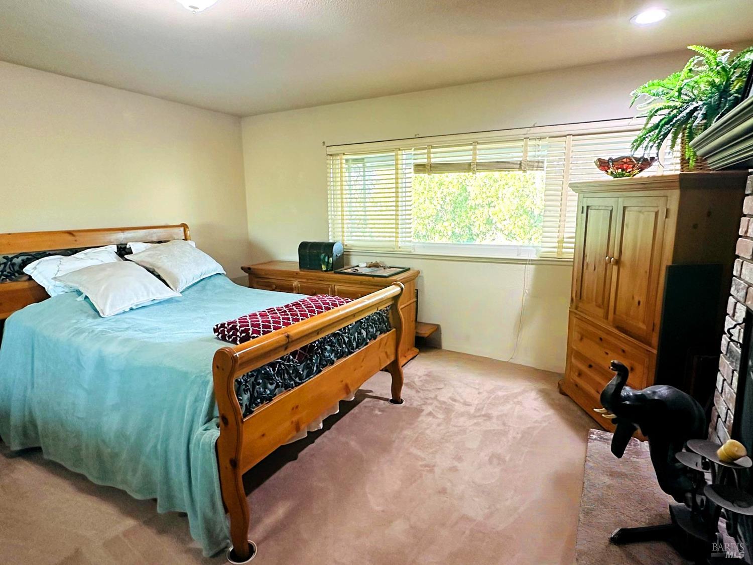 Detail Gallery Image 12 of 54 For 32 Romine Way, Vallejo,  CA 94591 - 5 Beds | 3 Baths