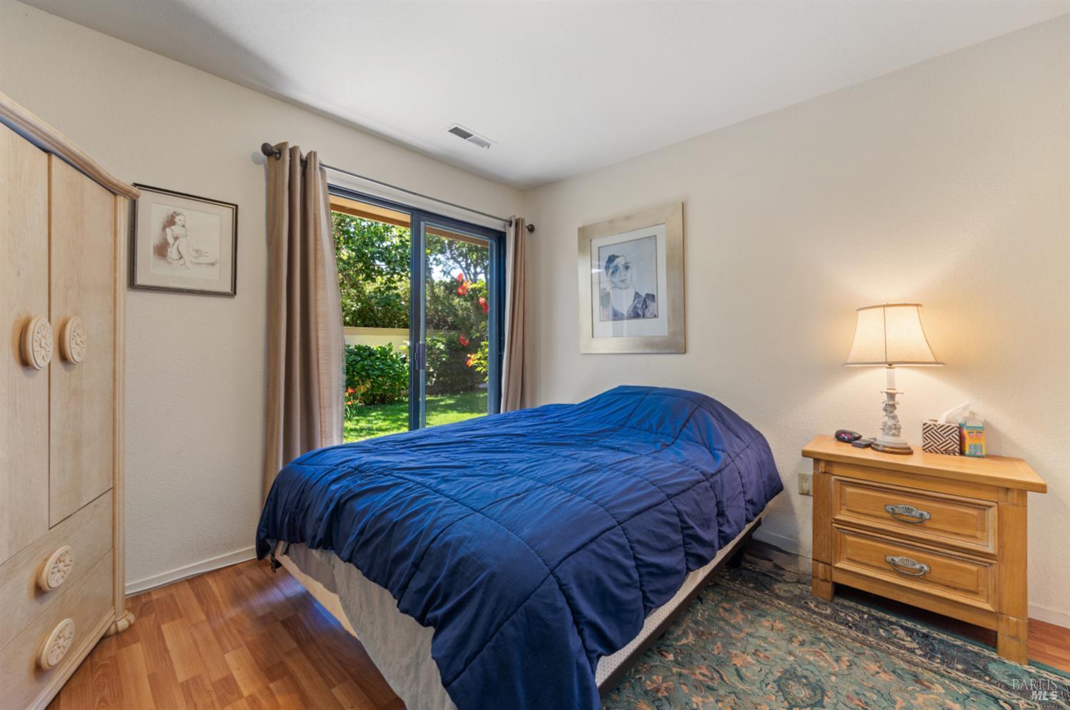 Detail Gallery Image 28 of 44 For 105 Holstrom Cir, Novato,  CA 94947 - 3 Beds | 2 Baths