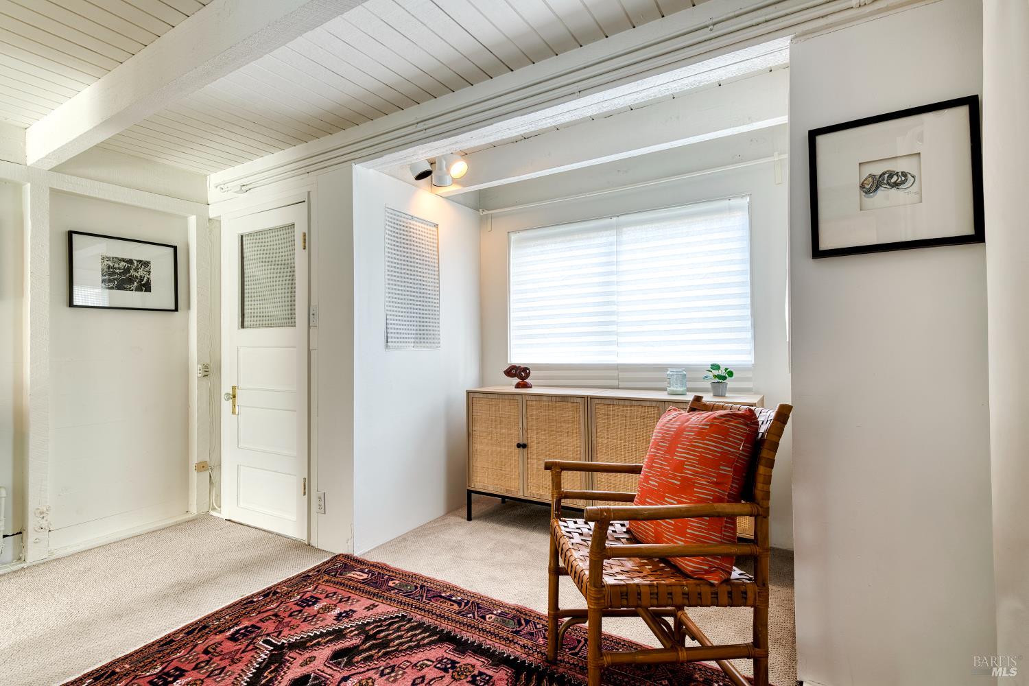 Detail Gallery Image 10 of 27 For 11 E Pier Unkn, Sausalito,  CA 94965 - 2 Beds | 2 Baths