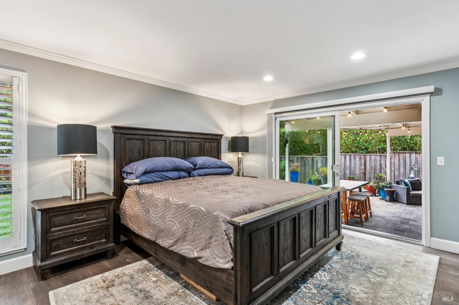 Detail Gallery Image 14 of 34 For 2 Linda Ct, Novato,  CA 94947 - 4 Beds | 2/1 Baths