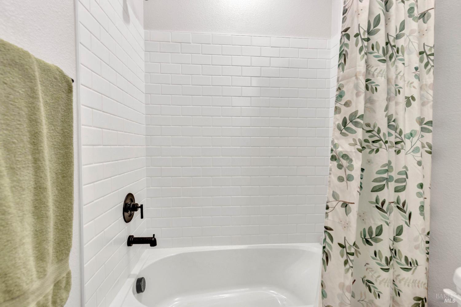 Detail Gallery Image 26 of 60 For 315 White Owl St, Dixon,  CA 95620 - 2 Beds | 2 Baths