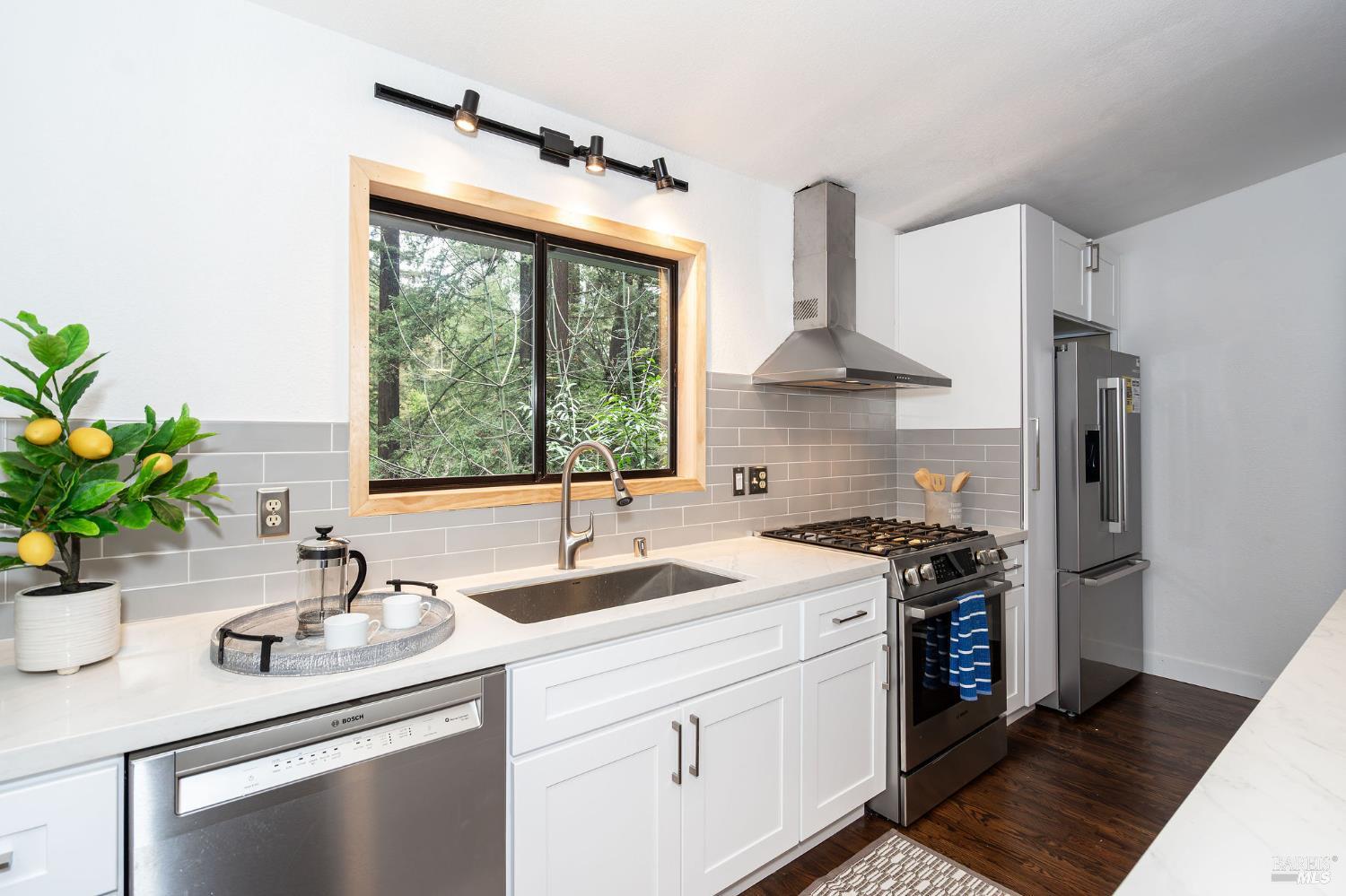 Detail Gallery Image 29 of 49 For 14225 Cherry St, Guerneville,  CA 95446 - 2 Beds | 1 Baths