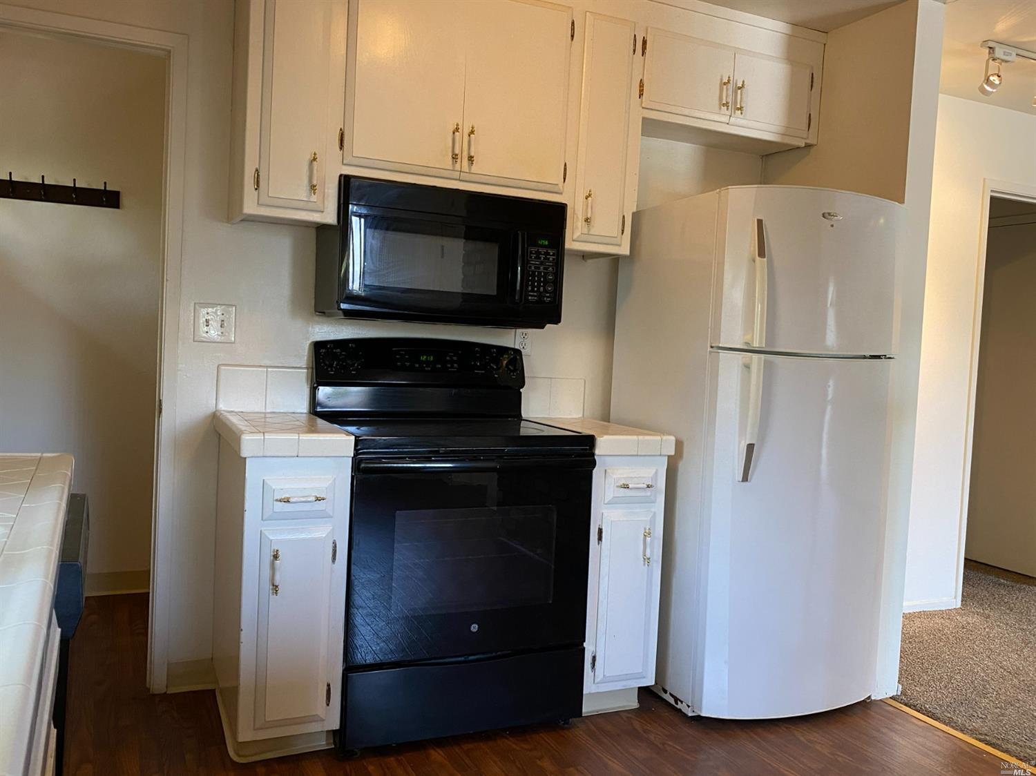 Detail Gallery Image 11 of 47 For 45 Griggs Ln, Napa,  CA 94558 - – Beds | – Baths