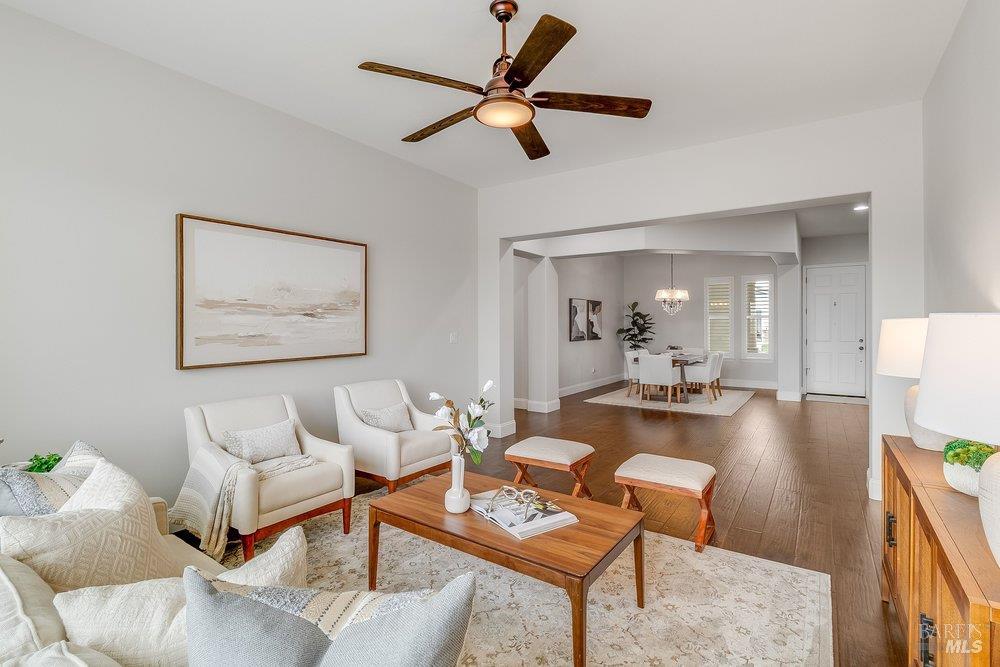 Detail Gallery Image 9 of 48 For 379 Mcallister Dr, Benicia,  CA 94510 - 4 Beds | 3 Baths